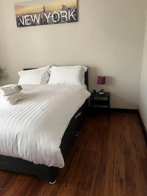 One Bedroom Apartment In Gorgie With New Central Heating System Edinburgh