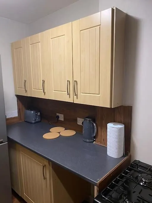 One Bedroom Apartment In Gorgie With New Central Heating System Edinburgh